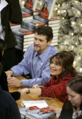 Sarah Palin at a book signing